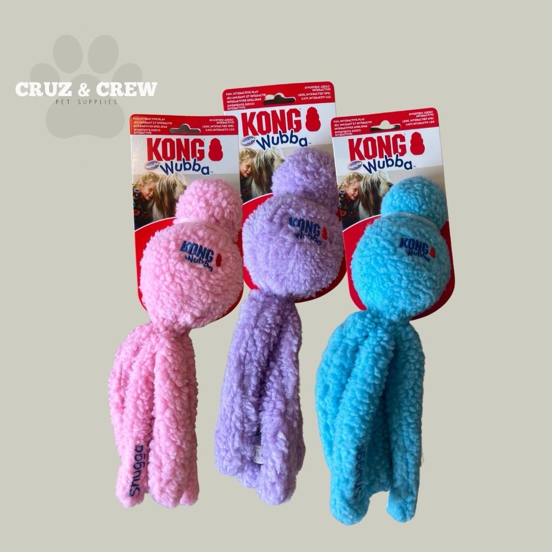 KONG Wubba Snugga - Dog Toy Without Squeaker
