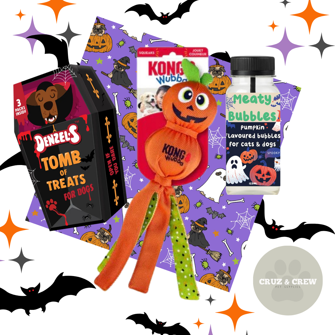 PRE ORDER - Halloween Dog Bundle – Treats, Toy, Bandanna & Meaty Bubbles 🎃🐾